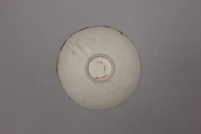 图片[3]-Dingyao white glaze flowered bowl-China Archive